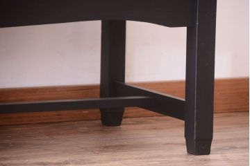 アンティーク家具　ペイント　扉(蓋)付きのアンティークガラスケース(ショーケース)