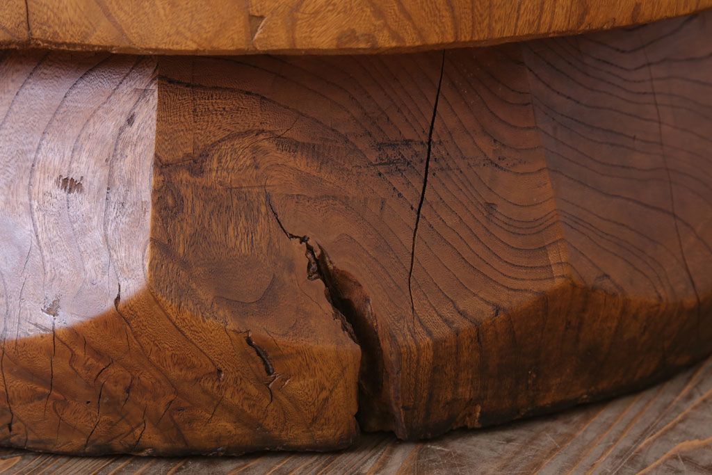 リメイク品　古い臼(うす)のアンティークチェア(椅子)(1)