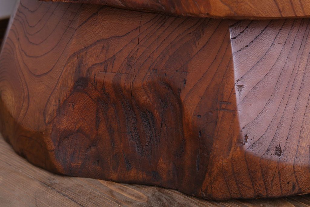 リメイク品　古い臼(うす)のアンティークチェア(椅子)(1)