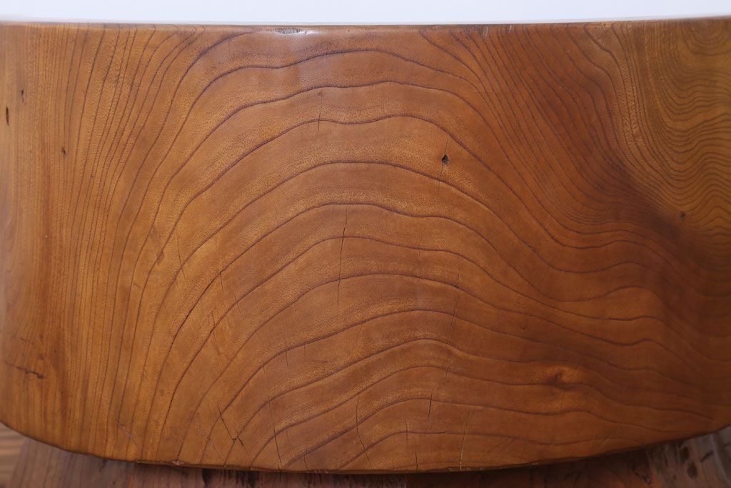 リメイク品　古い臼(うす)のアンティークチェア(椅子)(1)