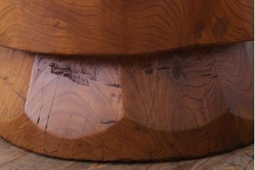 リメイク品　古い臼(うす)のアンティークチェア(椅子)(1)