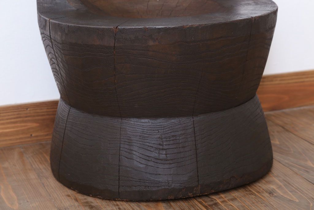 和製アンティーク 古い臼(うす)のリメイクチェア(椅子)(1)