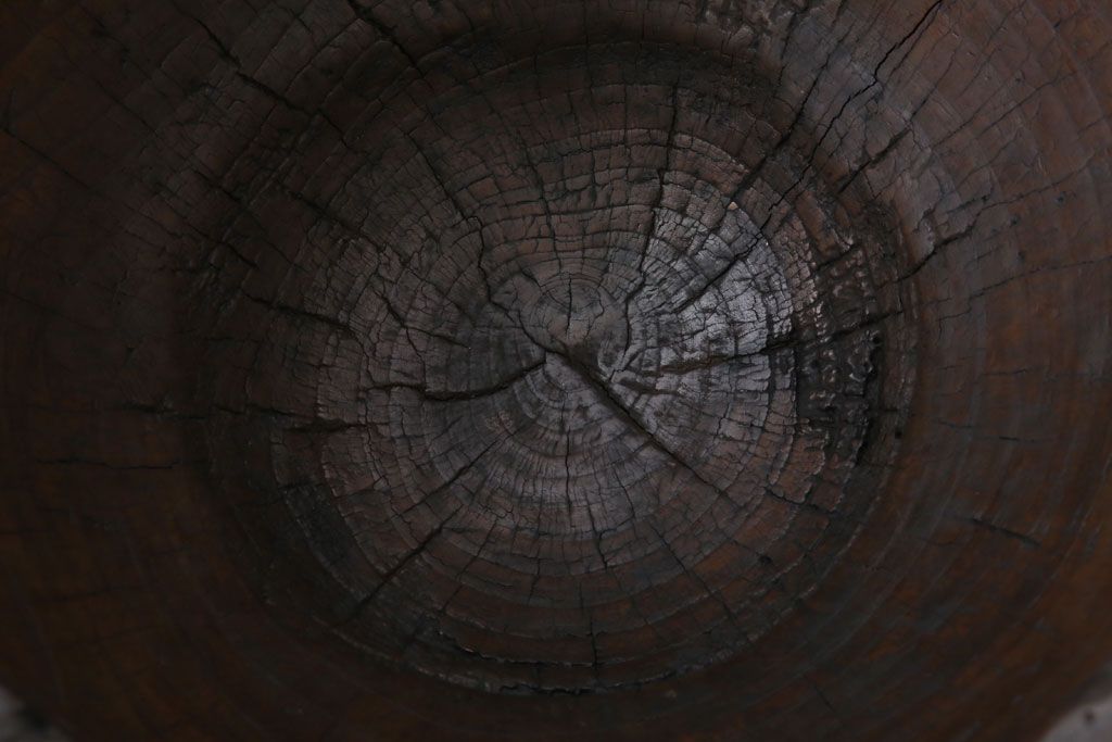 アンティーク雑貨　古民具・骨董　明治〜大正　古い木の臼(うす)