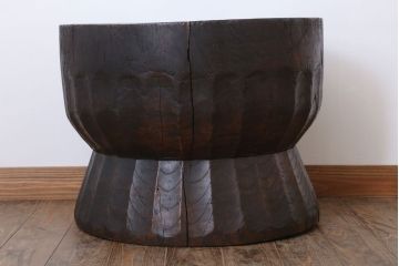 アンティーク雑貨　古民具・骨董　明治〜大正　古い木の臼(うす)