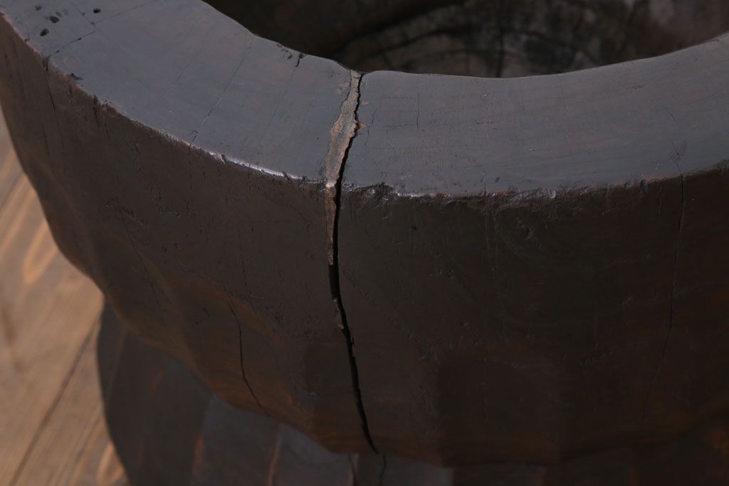 アンティーク雑貨　古民具・骨董　明治〜大正　古い木の臼(うす)