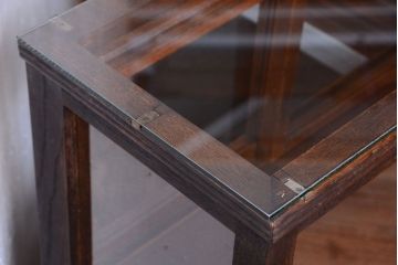 アンティーク家具　和製アンティークの小ぶりなRガラスケース(ショーケース)