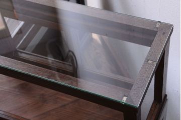 アンティーク家具　和製アンティークの小ぶりなRガラスケース(ショーケース)