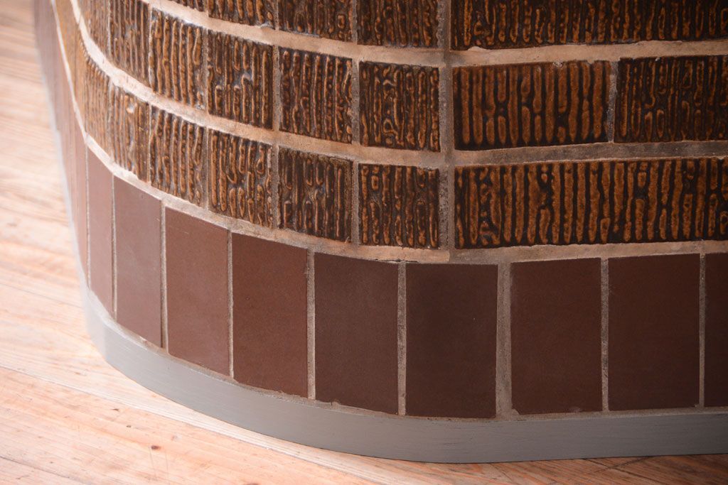 アンティーク家具　和製アンティークの小ぶりなRガラスケース(ショーケース)