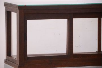 アンティーク家具　和製アンティークの小ぶりなRガラスケース(ショーケース)