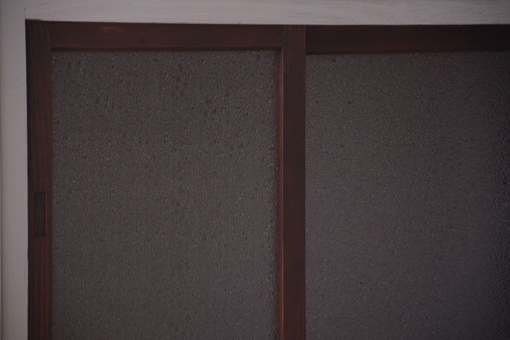 アンティーク家具　和製アンティークの小ぶりなRガラスケース(ショーケース)