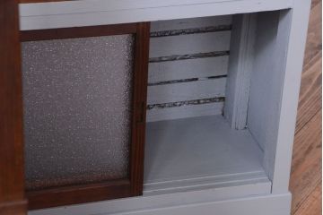 アンティーク家具　和製アンティークの小ぶりなRガラスケース(ショーケース)