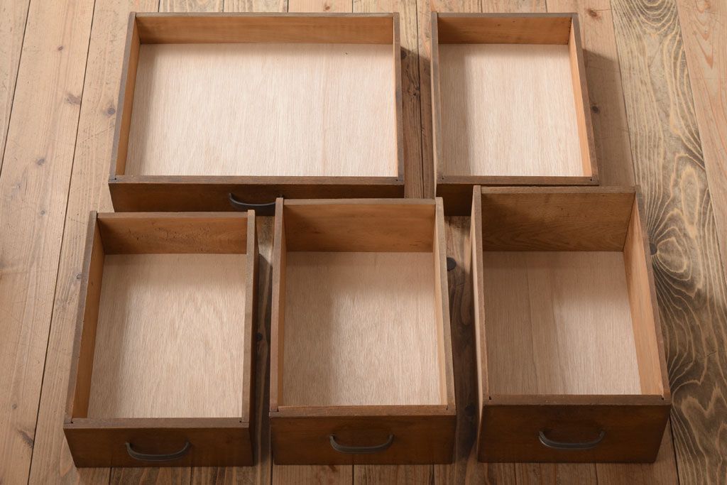 レトロ家具　昭和レトロ!栓材を使用した小振りでシンプルな片袖机