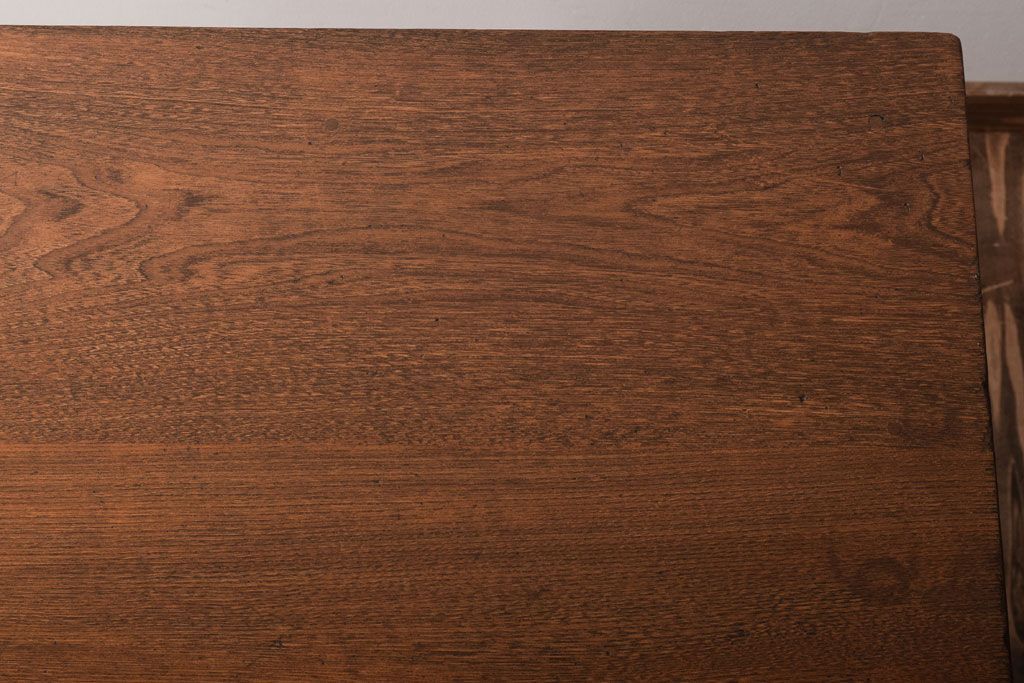 レトロ家具　昭和レトロ!栓材を使用した小振りでシンプルな片袖机