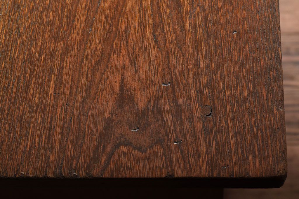 レトロ家具　昭和レトロ!栓材を使用した小振りでシンプルな片袖机