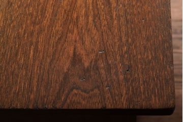 レトロ家具　昭和レトロ!栓材を使用した小振りでシンプルな片袖机