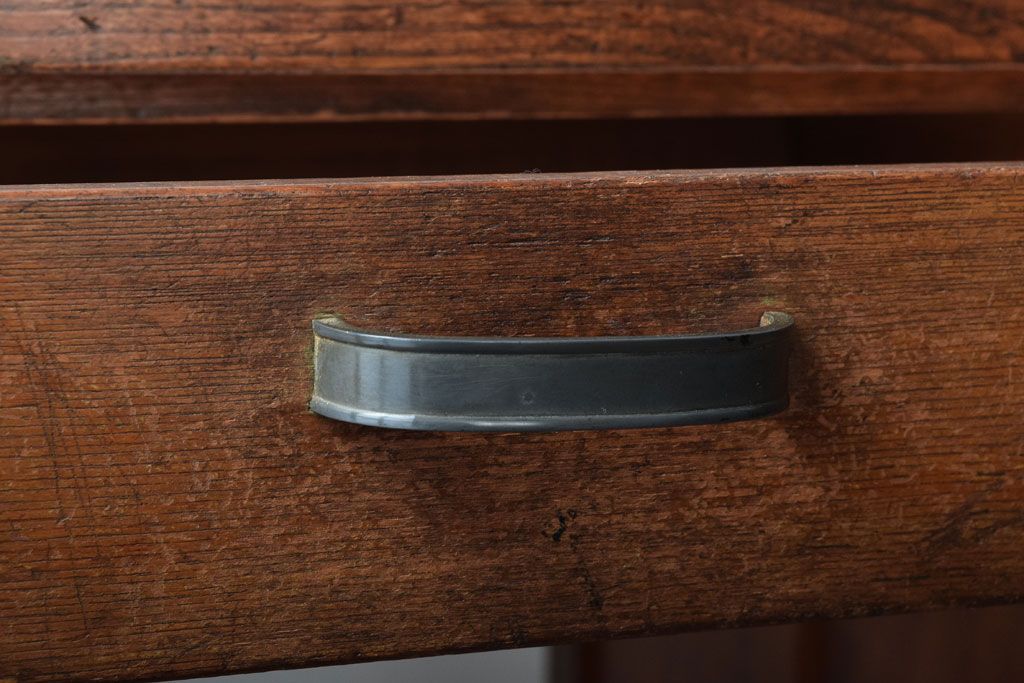 レトロ家具　昭和レトロ!栓材を使用した小振りでシンプルな片袖机