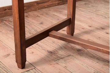 レトロ家具　昭和レトロ!栓材を使用した小振りでシンプルな片袖机