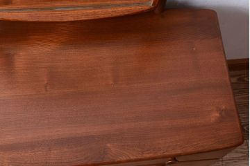 アンティーク家具　イギリスアンティーク　ERCOL(アーコール)　上質なキャスター付きドレッシングチェスト(ドレッサー・チェスト)