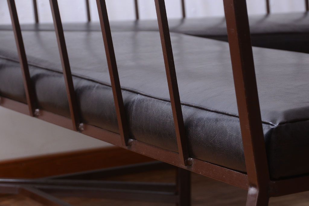 ヴィンテージ家具　シンプルデザイン　ビンテージベンチ2脚セット(ソファ)