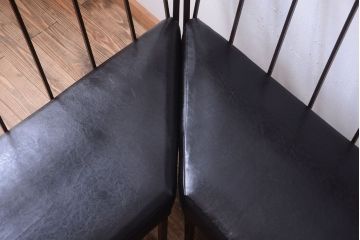 ヴィンテージ家具　シンプルデザイン　ビンテージベンチ2脚セット(ソファ)