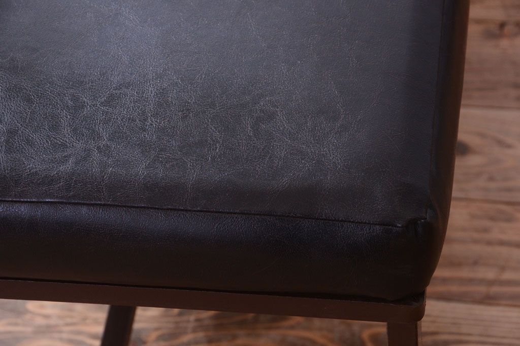 ヴィンテージ家具　シンプルデザイン　ビンテージベンチ2脚セット(ソファ)