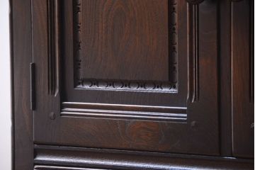 ヴィンテージ家具　イギリスビンテージ　アーコール　サイドキャビネット(サイドボード)(2)