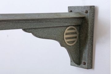 家紋入りデザイン　金属製のアンティーク壁掛け照明