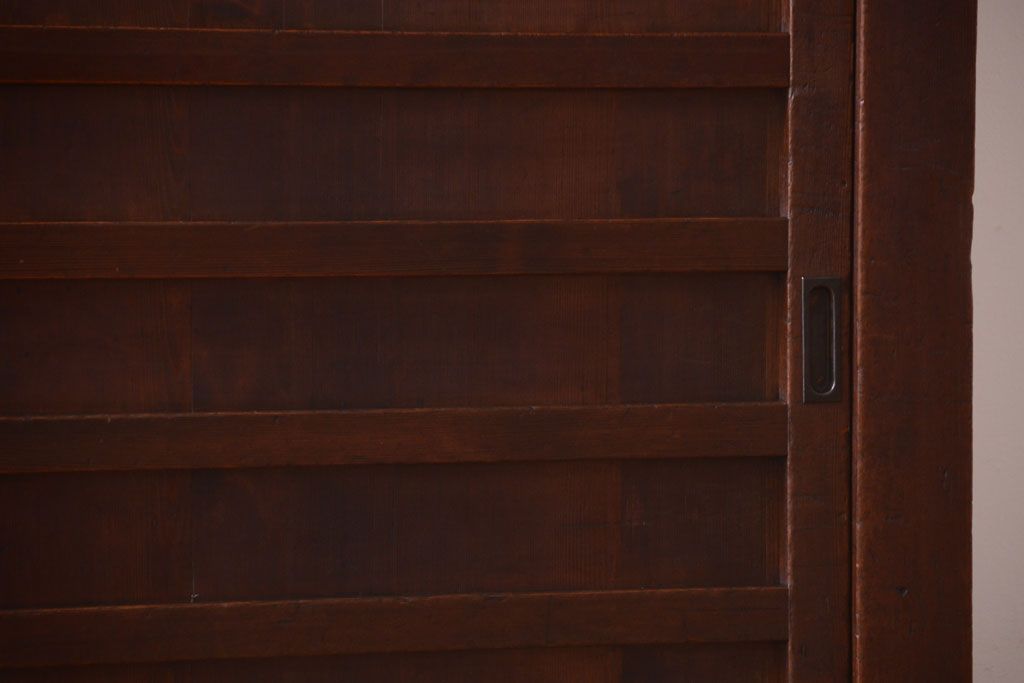 アンティーク家具　古民具・骨董　明治〜大正　横桟引き戸のアンティーク重ね水屋箪笥