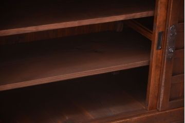 アンティーク家具　古民具・骨董　明治〜大正　横桟引き戸のアンティーク重ね水屋箪笥