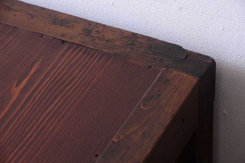 アンティーク家具　古民具・骨董　明治〜大正　横桟引き戸のアンティーク重ね水屋箪笥