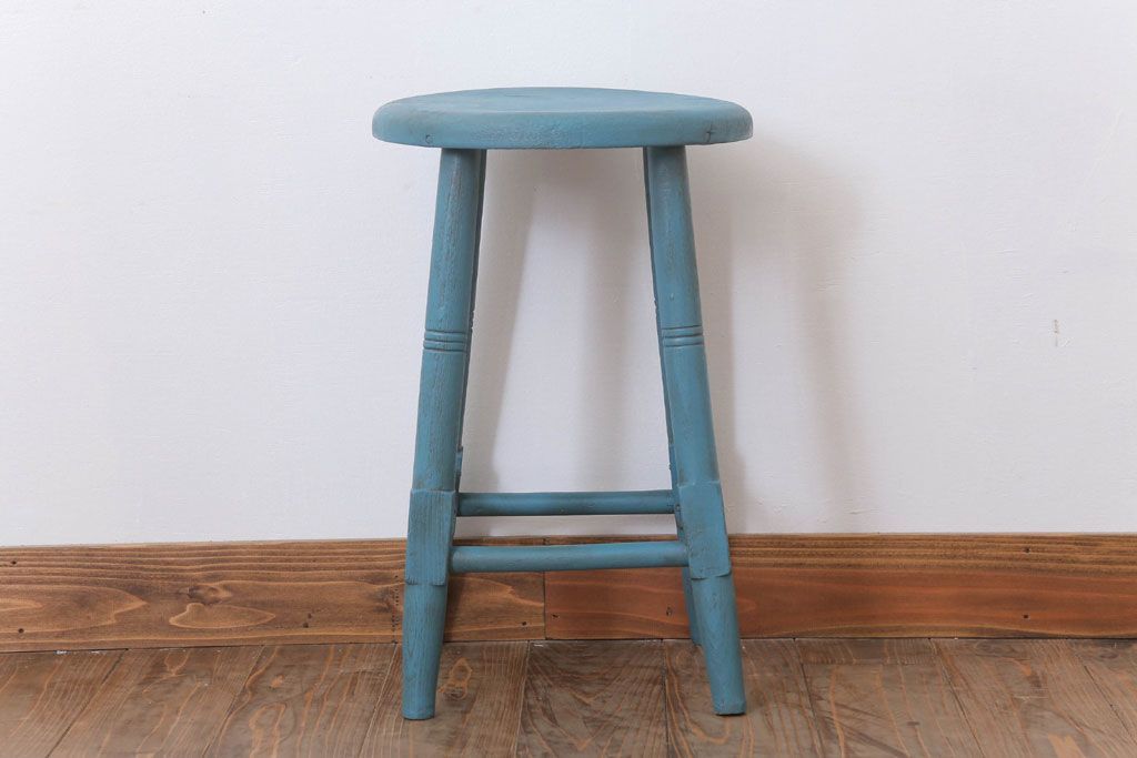 アンティーク家具　アンティークペイント　濃い水色の丸スツール