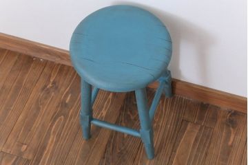 アンティーク家具　アンティークペイント　濃い水色の丸スツール