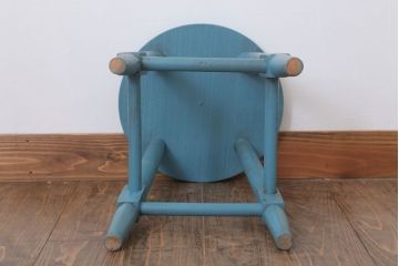 アンティーク家具　アンティークペイント　濃い水色の丸スツール