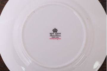 アンティーク雑貨　イギリス　Royal Albert(ロイヤルアルバート) MASQUERADE(マスカレード)シリーズ　カップ&ソーサー2客セット(洋食器)