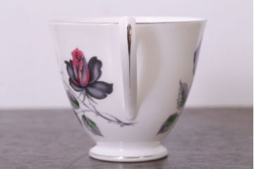 イギリス　Royal Albert(ロイヤルアルバート) MASQUERADE(マスカレード)シリーズ　トリオ2客セット(洋食器)(2)
