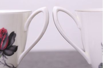 イギリス　Royal Albert(ロイヤルアルバート) MASQUERADE(マスカレード)シリーズ　トリオ2客セット(洋食器)(2)