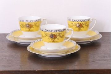 アンティーク雑貨　オールドノリタケ　海外(英国)輸出品　マルキ　カップ&ソーサー3客セット(洋食器)(1)