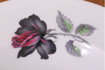 アンティーク雑貨　イギリス　Royal Albert(ロイヤルアルバート) MASQUERADE(マスカレード)シリーズ　スープボウル3枚セット(洋食器)(2)