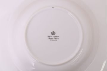 アンティーク雑貨　イギリス　Royal Albert(ロイヤルアルバート) MASQUERADE(マスカレード)シリーズ　スープボウル3枚セット(洋食器)(2)