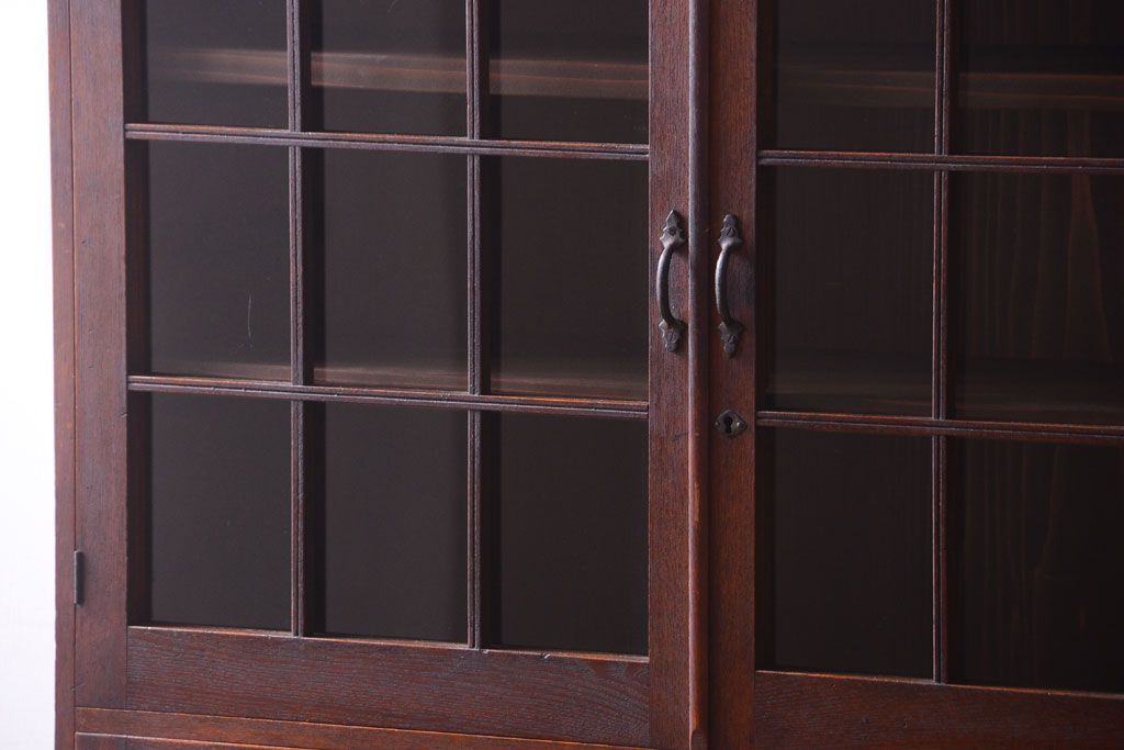 アンティーク家具　格子扉!古いナラ材の和製アンティーク戸棚(収納棚・本箱)