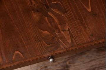 アンティーク家具　三方栓材製　和製アンティークの引き出し・作業台付き戸棚