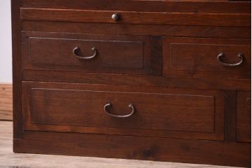 アンティーク家具　三方栓材製　和製アンティークの引き出し・作業台付き戸棚