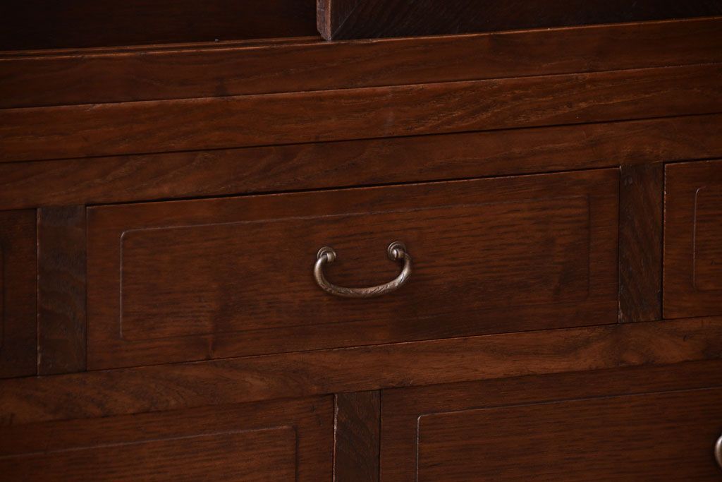 アンティーク家具　三方栓材製　和製アンティークの引き出し・作業台付き戸棚