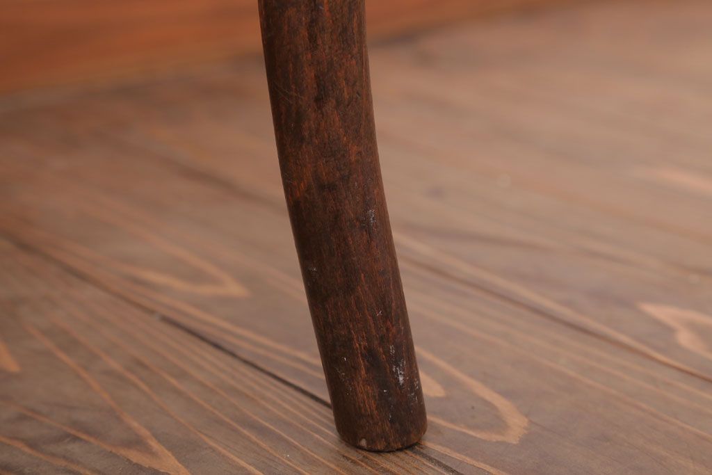 アンティーク雑貨　MUNDUS and J&J Kohn(ムンダス&ヤコブ・ヨゼフコーン)　海外アンティークの上品なベントウッドアームチェア(1)