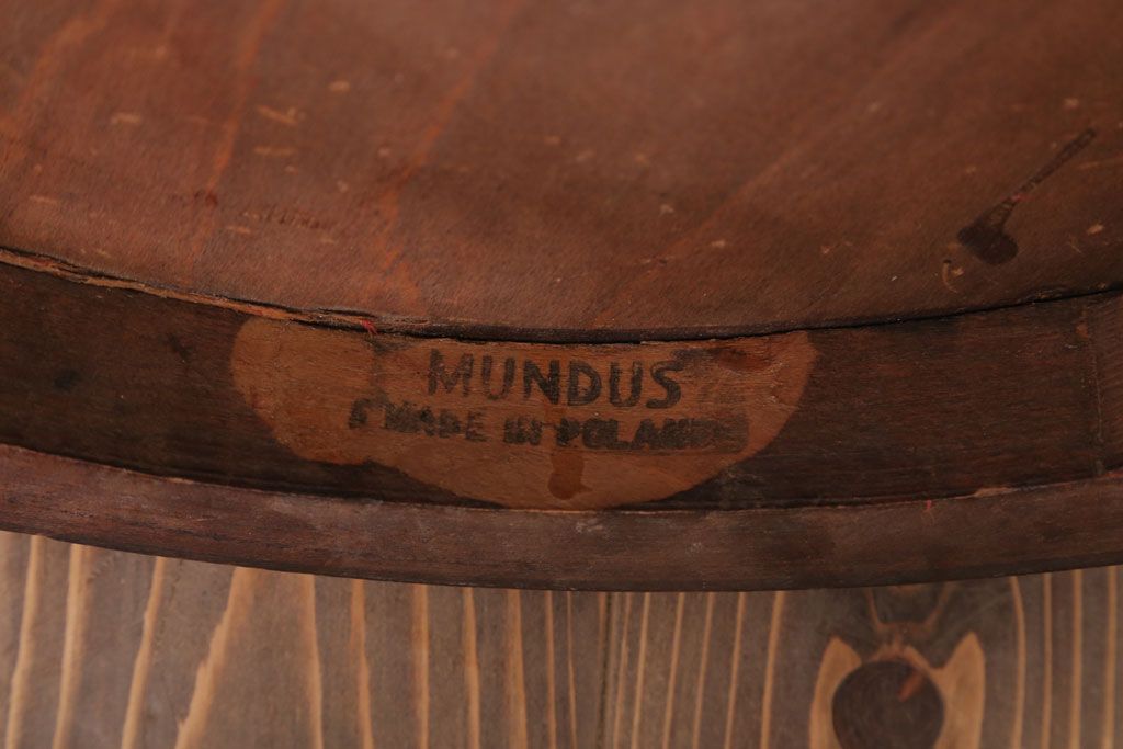 アンティーク雑貨　MUNDUS and J&J Kohn(ムンダス&ヤコブ・ヨゼフコーン)　海外アンティークの上品なベントウッドアームチェア(1)