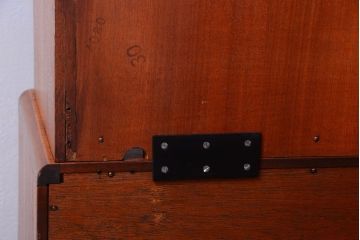 ヴィンテージ家具　G-PLAN  北欧ビンテージ　チーク材のサイドキャビネット(サイドボード・収納棚)