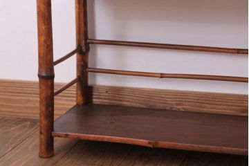 アンティーク家具　竹材製!和製アンティークの飾り棚(陳列棚)