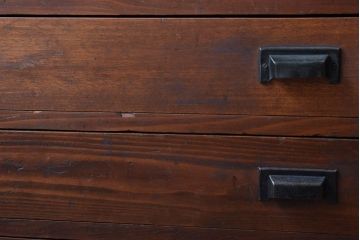 アンティーク家具　小ぶりな古い木のアンティーク薬箪笥