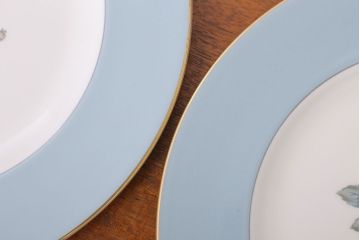 ROYAL DOULTON(ロイヤルドルトン)　ROSE ELEGANS(ローズ・エレガンス)　ディナープレート4枚セット(皿・洋食器)(2)