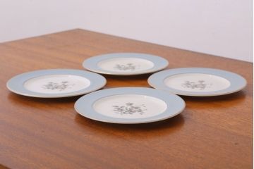 ROYAL DOULTON(ロイヤルドルトン)　ROSE ELEGANS(ローズ・エレガンス)　サラダプレート4枚セット(皿・洋食器)(1)